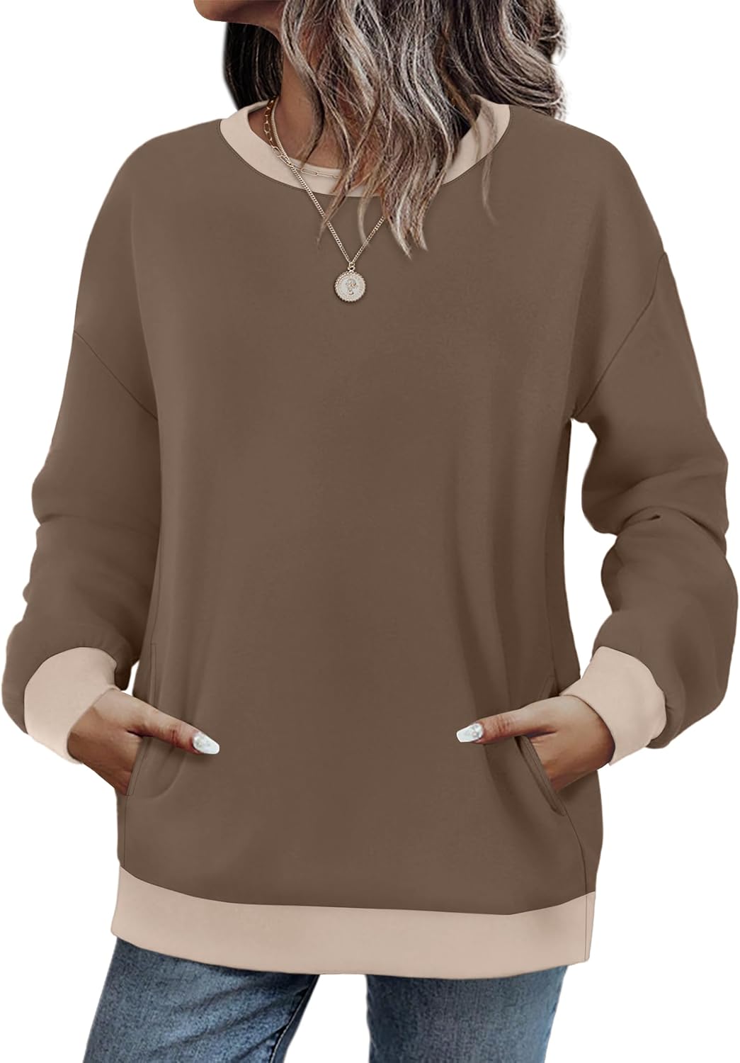 WIHOLL Crewneck Sweatshirts Women Pockets Long Sleeve Tops Fall Fashion | Winter Clothes 2026, Pullover, Cozy, Comfy, Lightweight